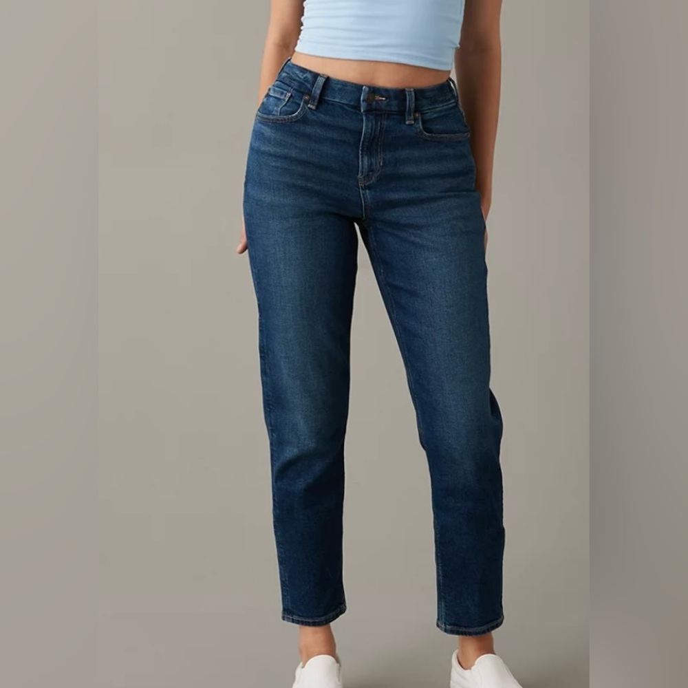 AE Stretch Curvy Mom Jean